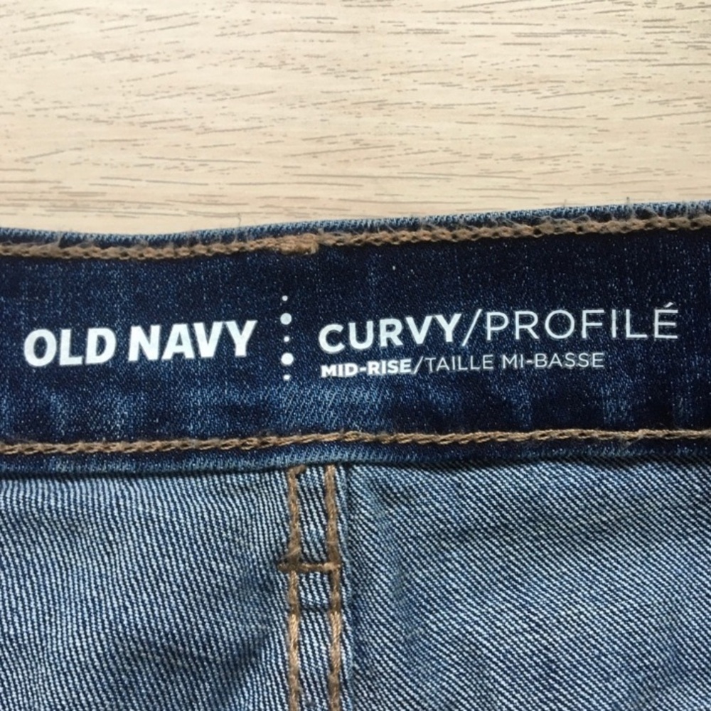 NWT Old Navy Women's Curvy Skinny Darci Mid-Rise Blue Jeans, Size 4 Regular - Picture 8 of 11